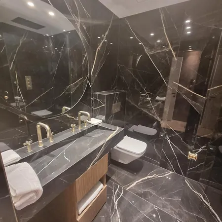 Palais Miramar 65 Bd De La Croisette Apartmán *